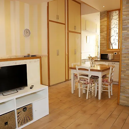 Apartamento Casa Ai Giardini Albenga