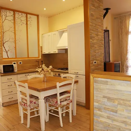 Apartment Casa Ai Giardini Albenga